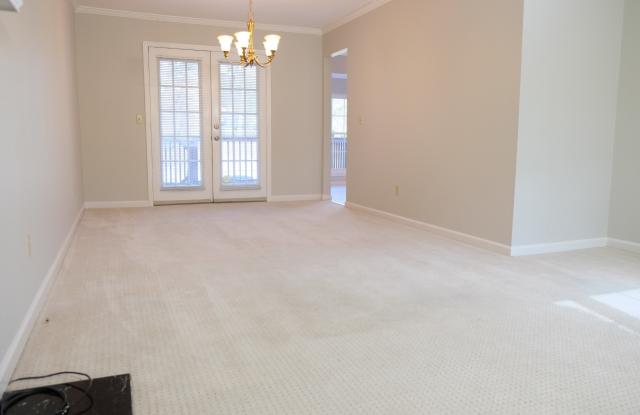 226 Brattlesboro Pl Gallery 3