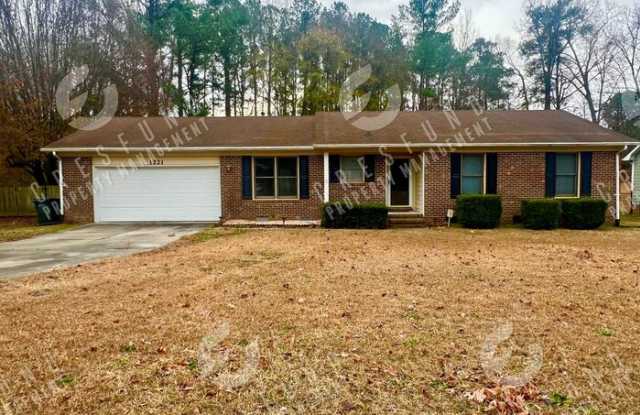 1221 Butterwood Circle - 1221 Butterwood Circle, Fayetteville, NC 28314