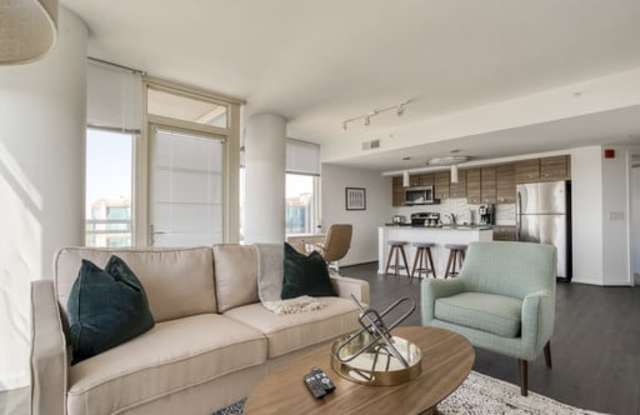 1409 Broad Street - 1409 Broad Street, Altavista, VA 24517