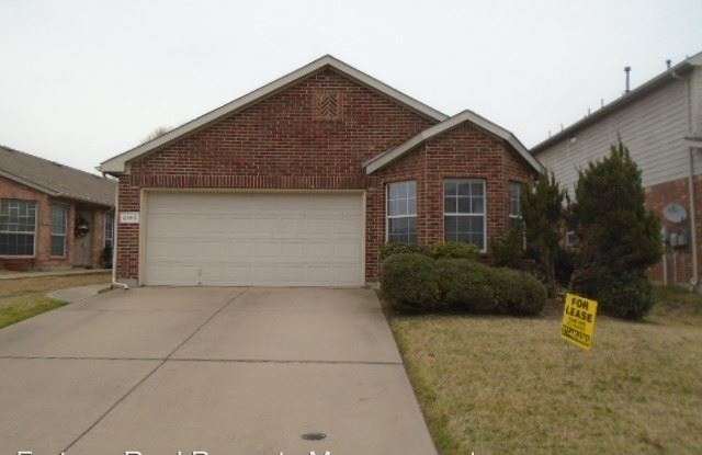 2145 Ingrid Ln - 2145 Ingrid Lane, Fort Worth, TX 76131