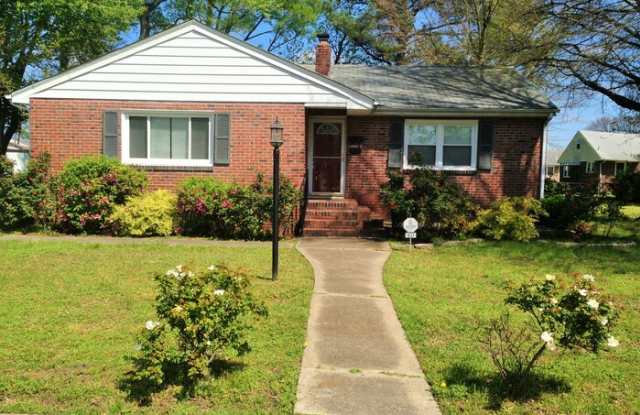 937 Florida Avenue photos photos