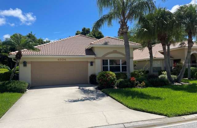 4504 DEER TRAIL BOULEVARD photos photos