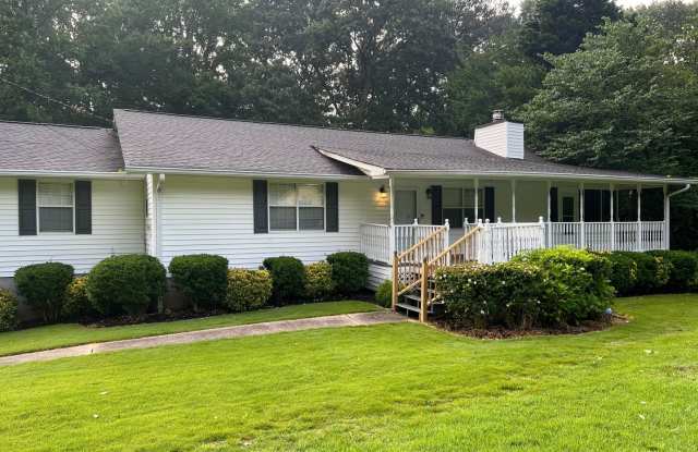 Charming 3BR House in Douglasville photos photos