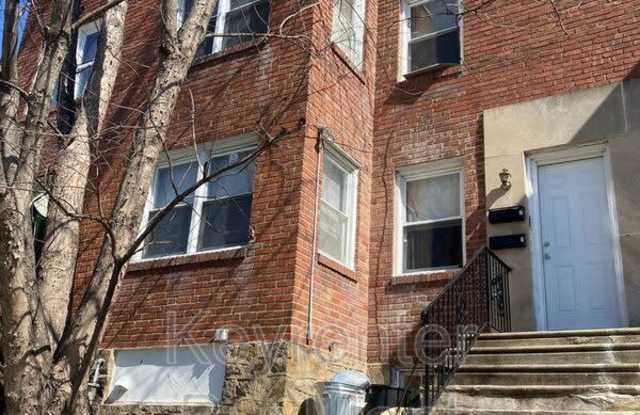 385 Edmonds Ave - 385 Edmonds Avenue, Drexel Hill, PA 19026