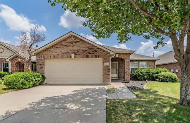 12720 Foxpaw Trail - 12720 Foxpaw Trail, Fort Worth, TX 76244