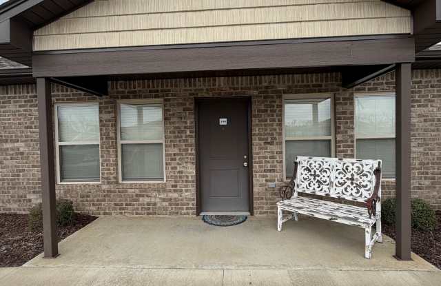 310 Oakley Place Gallery 4