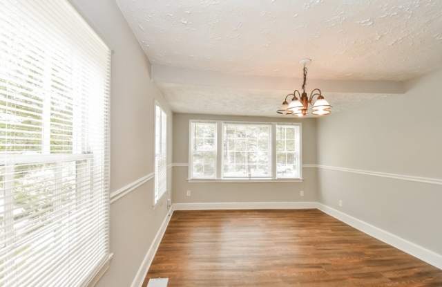 1221 Cahaba Drive Southwest Gallery 4