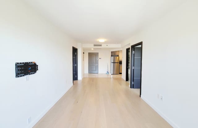 70-09 45th Ave Gallery 4