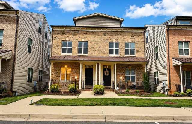 2179 HALF MOON Place NE Gallery 3