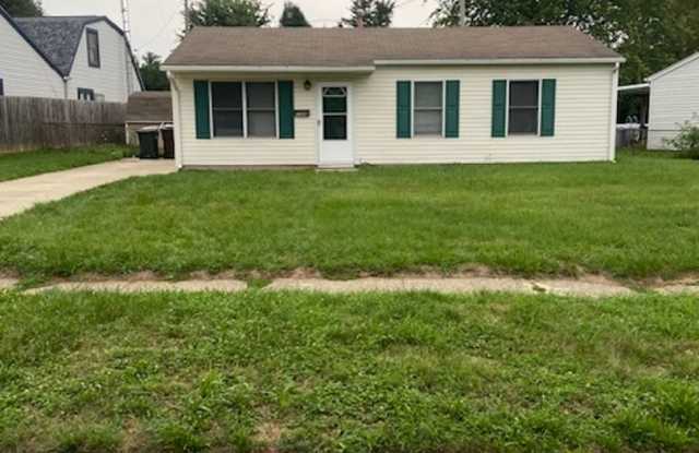 Recently Rehabbed 3-Bedroom Ranch with Fenced Yard photos photos