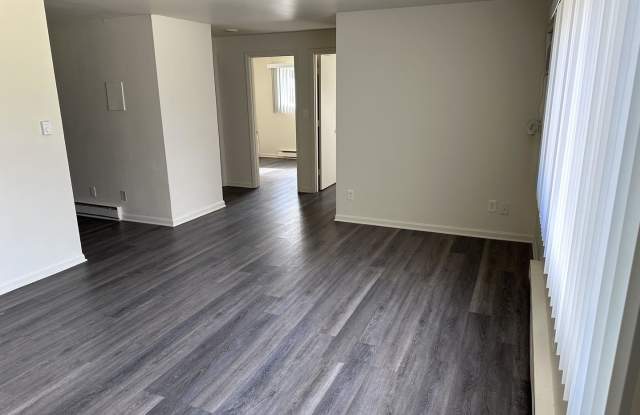 1735 E Duane Boulevard Gallery 2