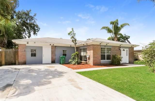 438 SE Streamlet Ave photos photos