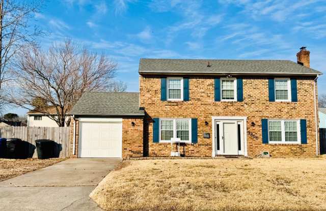 Spacious 4-bedroom, 2.5-bath home in Virginia Beach photos photos