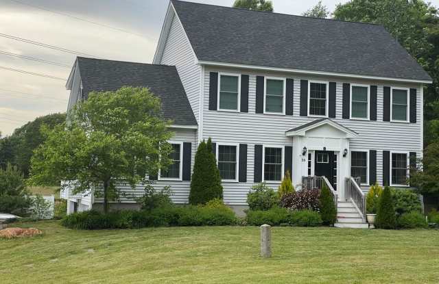 Spacious Four-Bedroom House in the Heart of Portsmouth – Theater Room, Finished Basement, Pet-Friendly! photos photos
