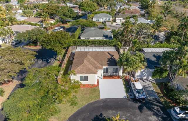 9826 SW 222nd Ter Gallery 3