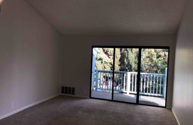 20563 S Vermont Ave Unit 6 - 20563 South Vermont Avenue, West Carson, CA 90502
