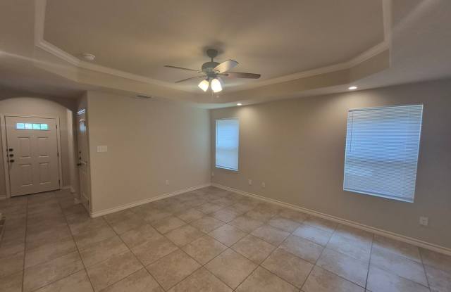 6858 Lakeview Dr. #101, San Antonio, TX. 78244 Gallery 4