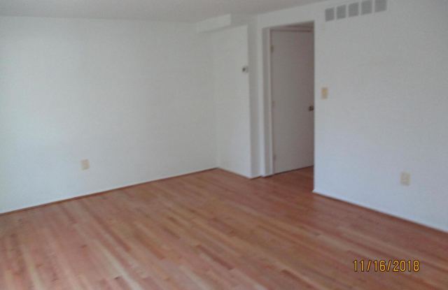 5384 FALLRIVER ROW CT Gallery 2