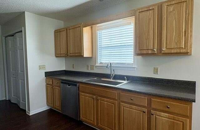 1403 Weimaraner Court Gallery 4