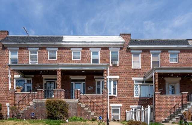 3-Bedroom, 1.5 Bathroom Home in Belair-Edison photos photos