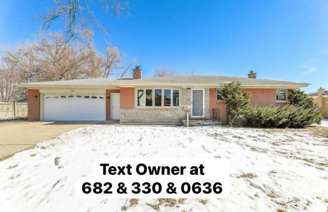 521 N Douglas Ave photos photos