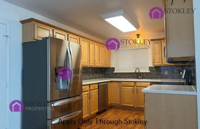 3906 Birchwood Court Gallery 3