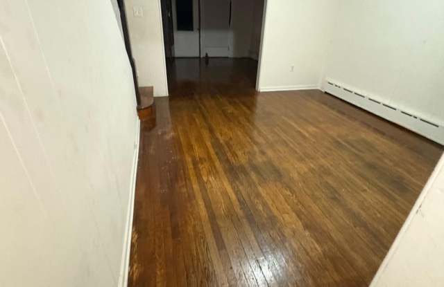 31 S Crescent St Tremont PA photos photos