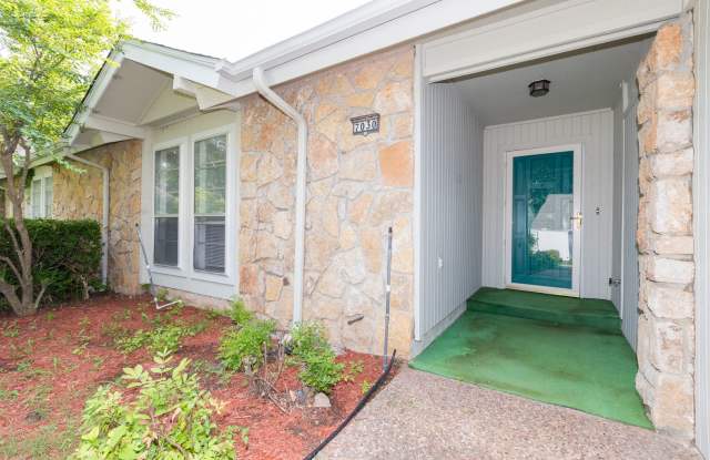 3 Bed | 2 Bath in South Tulsa! Gallery 4
