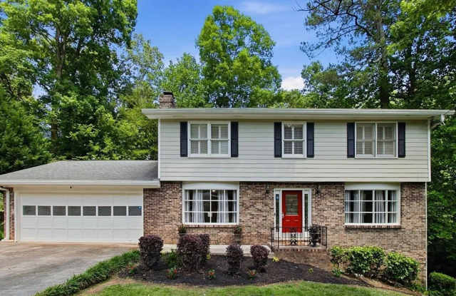 2590 Bentbrook Court Gallery 1