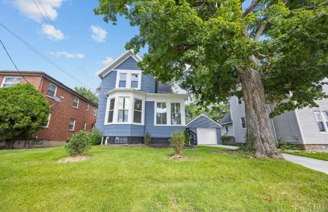 6832 Kenton Avenue Gallery 1