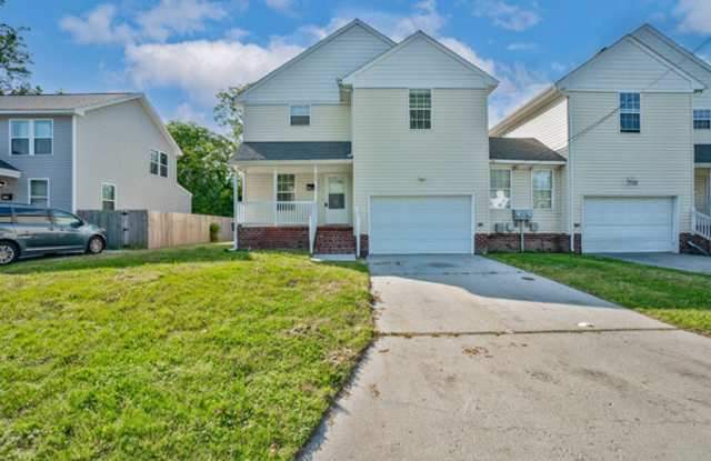 4 Bed 2.5 Bath Home In Portsmouth photos photos