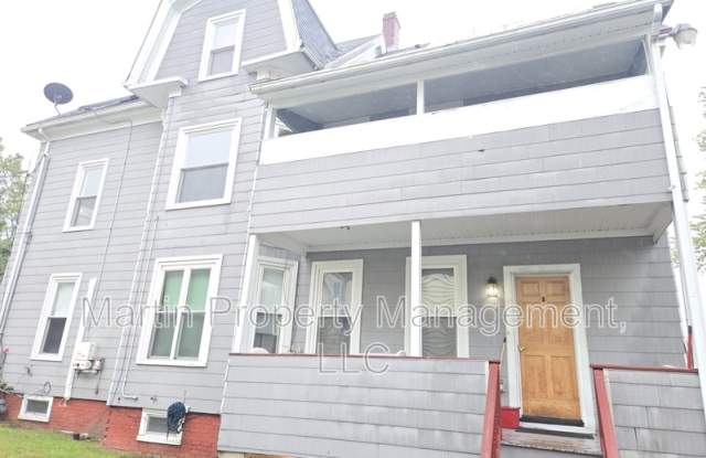 23 17th Avenue - 2 Gallery 1