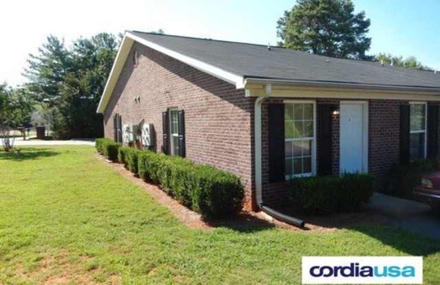 99 Evergreen Trail Southeast Gallery 2