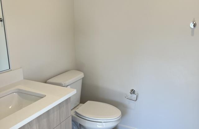 185 Lakewood Rd # 102 photos photos