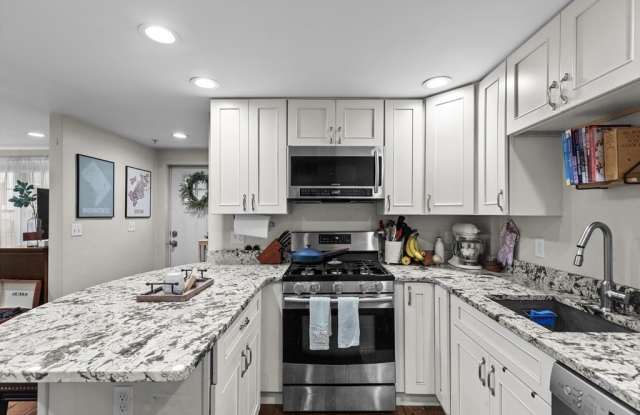 297 D St 1 photos photos