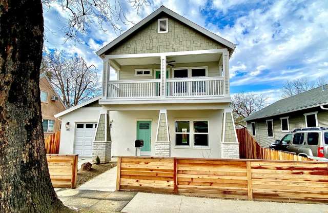 Beautiful and Spacious Newly Constructed 3 Bedroom 2.5 Bath home Near UC David Med Center! - 3400 44th Street, Sacramento, CA 95817