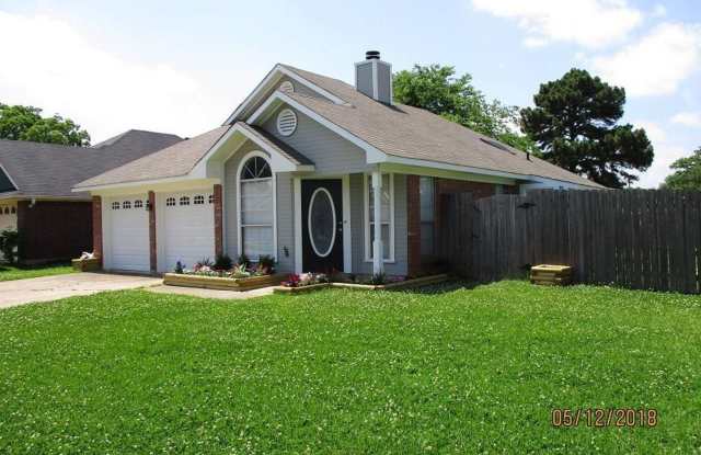 3300 Kingsford Pl photos photos
