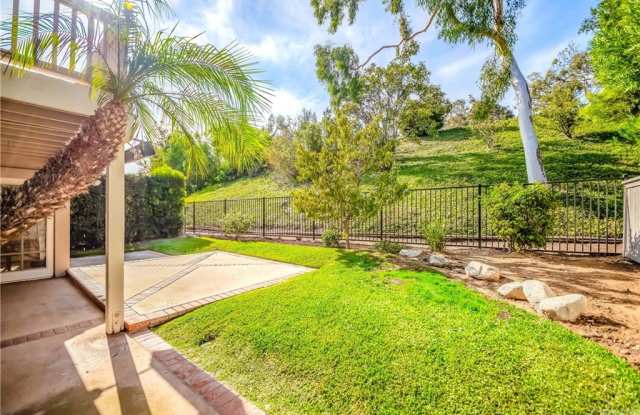 10 Purple Sage - 10 Purple Sage, Irvine, CA 92603