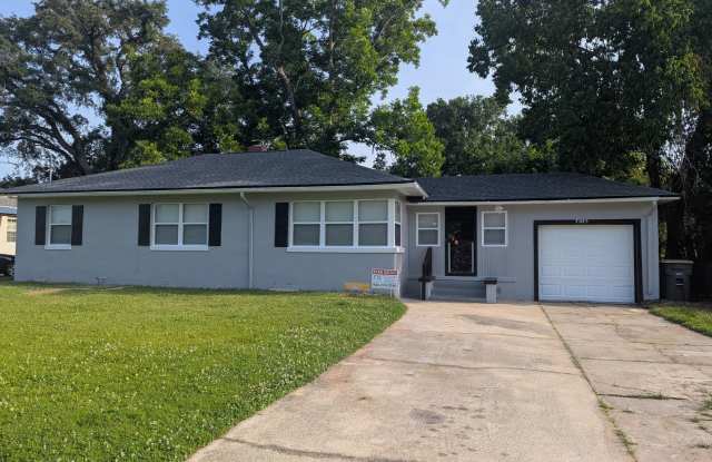 REAR DECK WITH LARGE, FENCED BACKYARD - This Great 3 Bedroom 1 Bath is in a convenient location on West side of Jacksonville - **18 MONTH LEASE AND CURRENTLY WAIVING ADMINISTRATIVE FEES OF $250 IF APPLY, APPROVE AND MOVE-IN BY END OF JUNE** photos photos