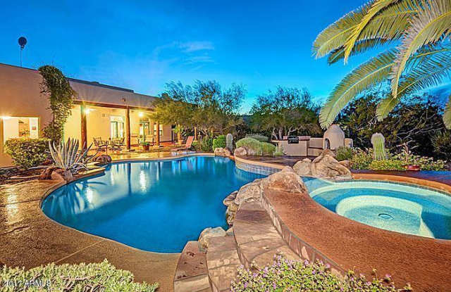 5886 E RED BIRD Road - 5886 East Red Bird Road, Scottsdale, AZ 85266