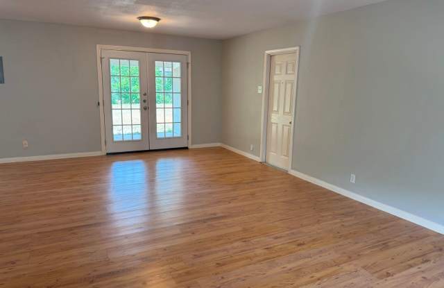 Welcome to 5810 Timberrock! Gallery 4
