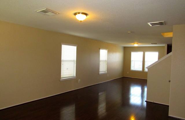 3611 Bridgebluff Gallery 2
