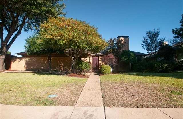 2205 Red Oak Lane - 2205 Red Oak Lane, Richardson, TX 75082