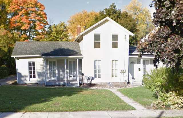 1115 N Capitol Ave photos photos