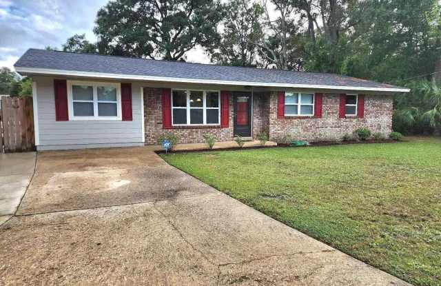 2315 Reva Cir photos photos