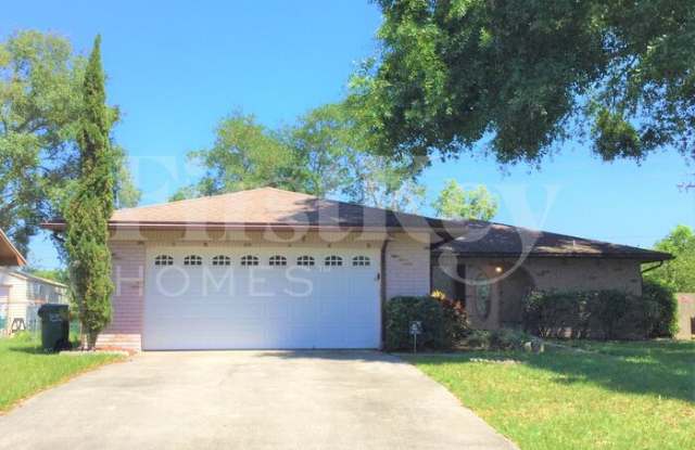 3926 Woodburn Loop East - 3926 Woodburn Loop East, Lakeland, FL 33813