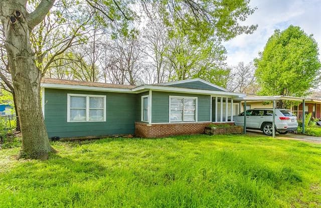 5809 Holloway Street - 5809 Holloway Street, Westworth Village, TX 76114