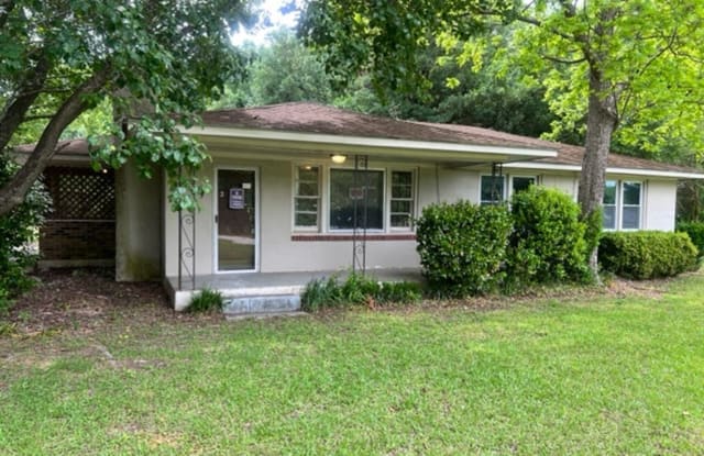 211 Puttman St. - 211 Putman Street, Hartsville, SC 29550 211 Puttman St. - 211 Putman Street, Hartsville, SC 29550