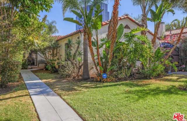 6119 Del Valle Dr photos photos