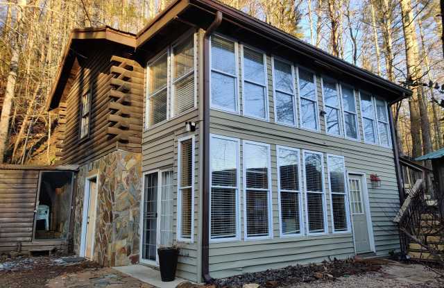 535 Hidden Valley Trail Gallery 1